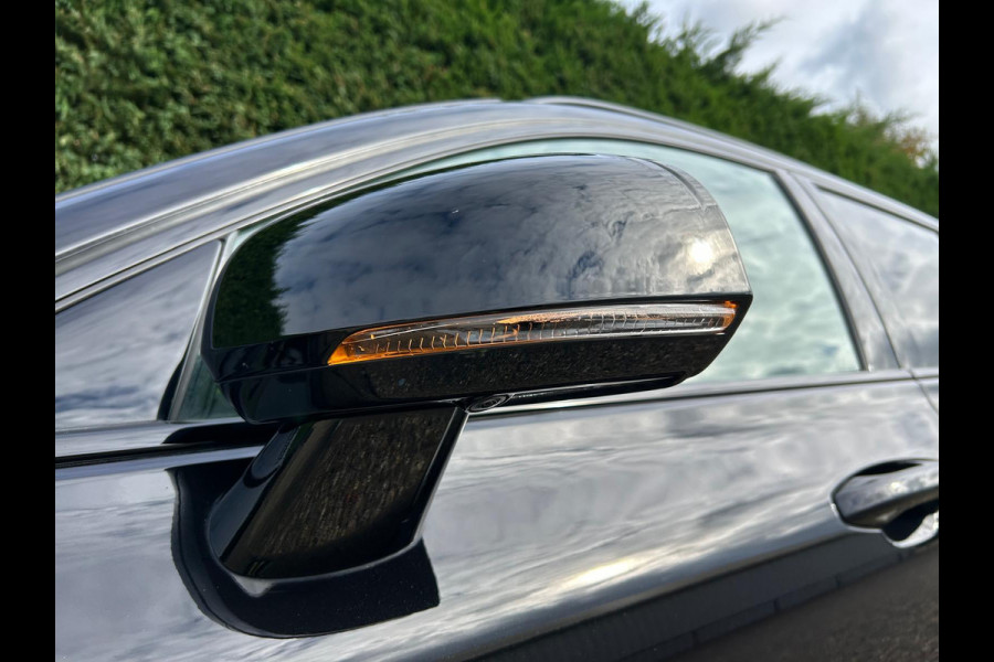 Volvo V60 2.0 T6 Recharge AWD R-Design Leder AllSeason !!NIEUWBINNEN!!