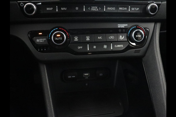 Kia Niro 1.6 GDi PHEV DynamicLine | Carplay | Navigatie | Camera | Adaptive cruise | Half leder | DAB | Digital Cockpit | Plug In