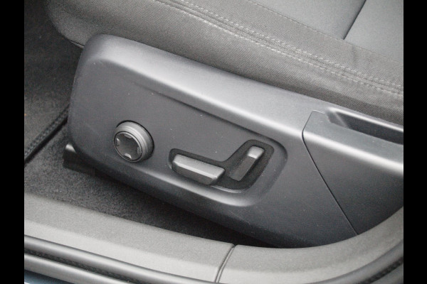 Polestar 2 Long Range Dual Motor Launch Edition 78kWh | Camera | Apple Carplay | Harman Kardon | Panoramadak |