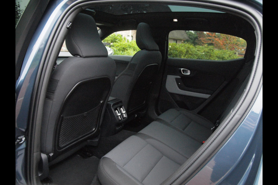 Polestar 2 Long Range Dual Motor Launch Edition 78kWh | Camera | Apple Carplay | Harman Kardon | Panoramadak |