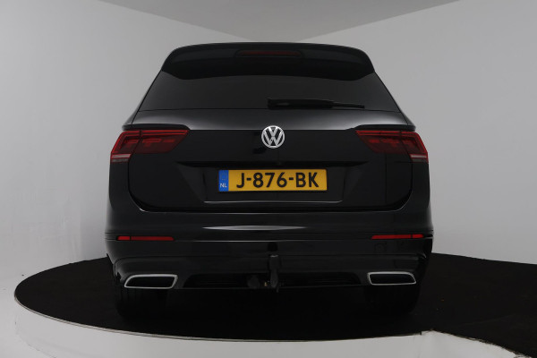 Volkswagen Tiguan Allspace 1.5 TSI Highline Business R 7p (PANORAMADAK, TREKHAAK, CAMERA, STOELVERWARMING, DIGITALE COCKPIT) Volkswagen Tiguan Allspace 1.5 TSI Highline Business R 7p (PANORAMADAK, TREKHAAK, CAMERA, STOELVERWARMING, DIGITALE COCKPIT)