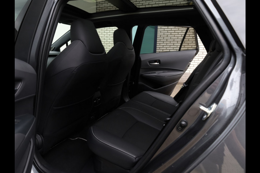Toyota Corolla Touring Sports Hybrid 200 Executive | Panoramadak | JBL-Audio | Head-Up