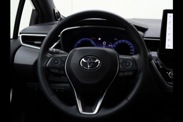 Toyota Corolla Touring Sports Hybrid 200 Executive | Panoramadak | JBL-Audio | Head-Up
