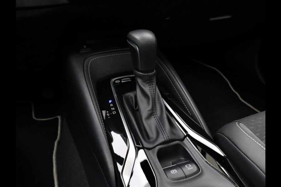 Toyota Corolla Touring Sports Hybrid 200 Executive | Panoramadak | JBL-Audio | Head-Up