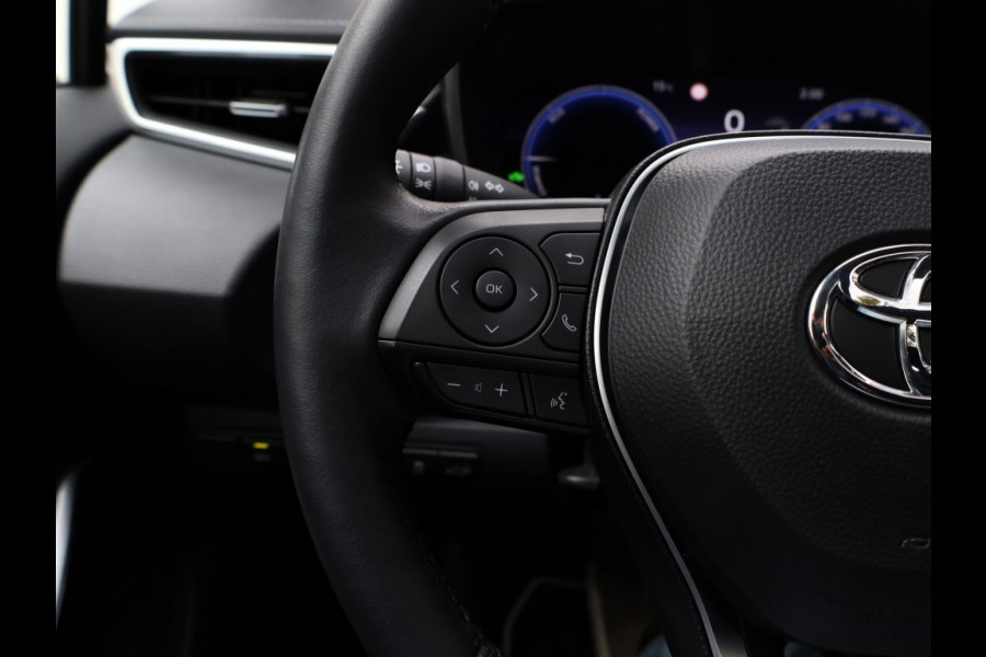 Toyota Corolla Touring Sports Hybrid 200 Executive | Panoramadak | JBL-Audio | Head-Up