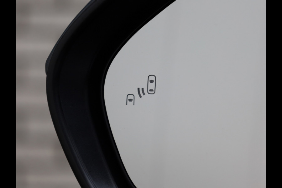 Toyota Corolla Touring Sports Hybrid 200 Executive | Panoramadak | JBL-Audio | Head-Up