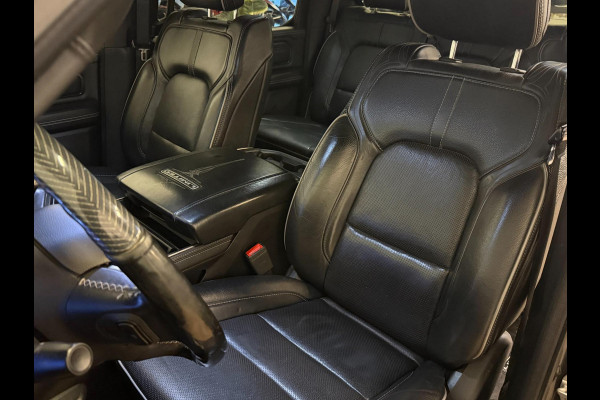 Dodge Ram 1500 5.7 V8 4x4 Crew Cab Limited|PANO|WEINIG KM |INRUIL MOGELIJK Dodge Ram 1500 5.7 V8 4x4 Crew Cab Limited|PANO|WEINIG KM |INRUIL MOGELIJK