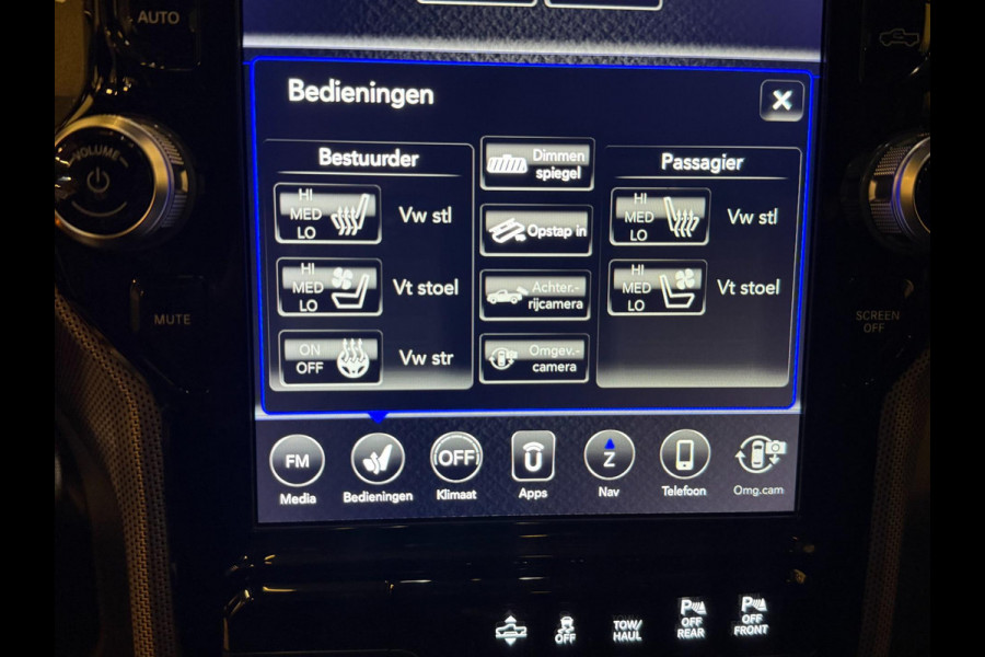 Dodge Ram 1500 5.7 V8 4x4 Crew Cab Limited|PANO|WEINIG KM |INRUIL MOGELIJK Dodge Ram 1500 5.7 V8 4x4 Crew Cab Limited|PANO|WEINIG KM |INRUIL MOGELIJK