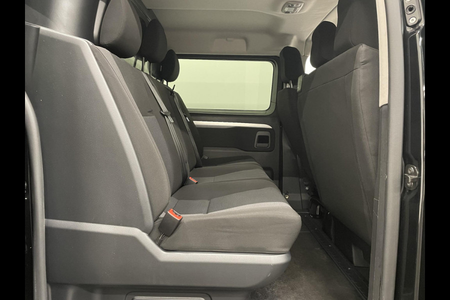 Peugeot Expert 2.0 BlueHDI 180 Long Premium Dubbele Cabine Automaat Airco App-Connect LM Velgen Peugeot Expert 2.0 BlueHDI 180 Long Premium Dubbele Cabine Automaat Airco App-Connect LM Velgen