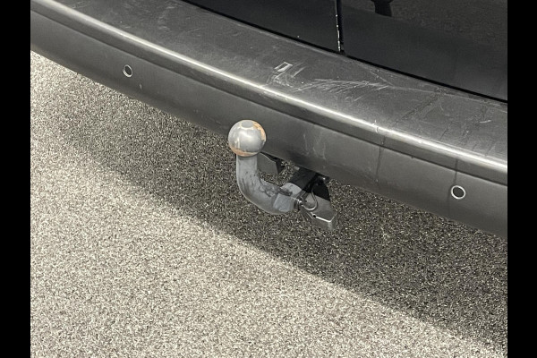 Peugeot Expert 2.0 BlueHDI 180 Long Premium Dubbele Cabine Automaat Airco App-Connect LM Velgen Peugeot Expert 2.0 BlueHDI 180 Long Premium Dubbele Cabine Automaat Airco App-Connect LM Velgen