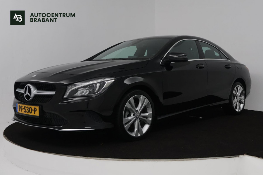 Mercedes-Benz CLA-Klasse 180 AMG Night Edition Plus (PARKEERSENSOREN, STOELVERWARMING, CRUISE CONTROL, NAVIGATIE) Mercedes-Benz CLA-Klasse 180 AMG Night Edition Plus (PARKEERSENSOREN, STOELVERWARMING, CRUISE CONTROL, NAVIGATIE)