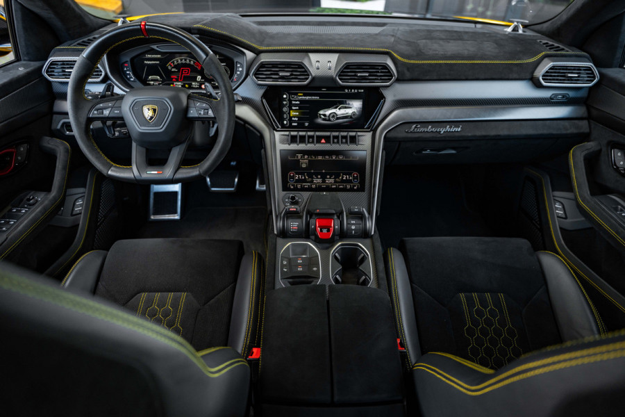 Lamborghini Urus 4.0 V8 Performante - Carbon | B&O Advanced | Alcantara | Stoelmassage & Koeling Lamborghini Urus 4.0 V8 Performante - Carbon | B&O Advanced | Alcantara | Stoelmassage & Koeling