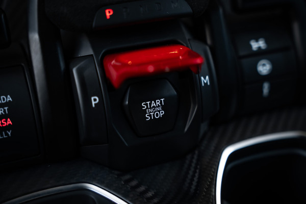 Lamborghini Urus 4.0 V8 Performante - Carbon | B&O Advanced | Alcantara | Stoelmassage & Koeling Lamborghini Urus 4.0 V8 Performante - Carbon | B&O Advanced | Alcantara | Stoelmassage & Koeling