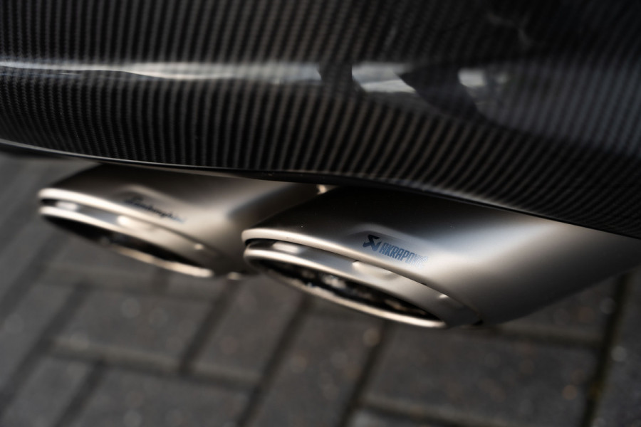 Lamborghini Urus 4.0 V8 Performante - Carbon | B&O Advanced | Alcantara | Stoelmassage & Koeling Lamborghini Urus 4.0 V8 Performante - Carbon | B&O Advanced | Alcantara | Stoelmassage & Koeling