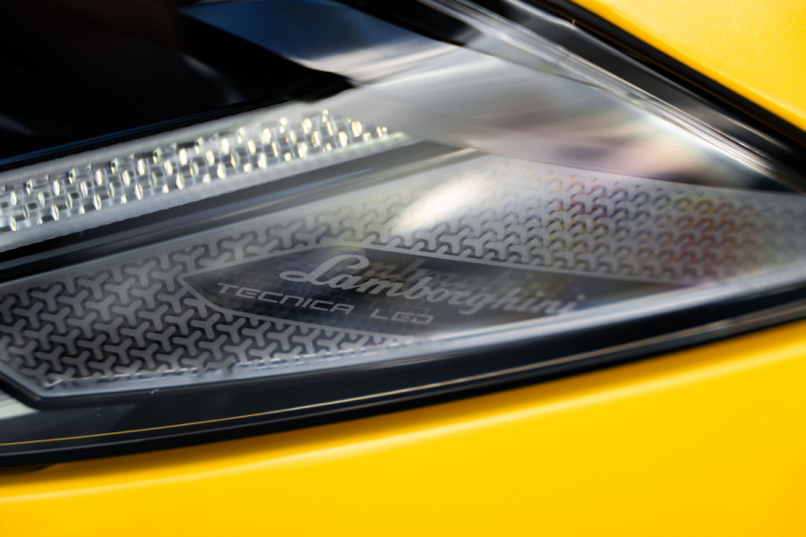 Lamborghini Urus 4.0 V8 Performante - Carbon | B&O Advanced | Alcantara | Stoelmassage & Koeling Lamborghini Urus 4.0 V8 Performante - Carbon | B&O Advanced | Alcantara | Stoelmassage & Koeling