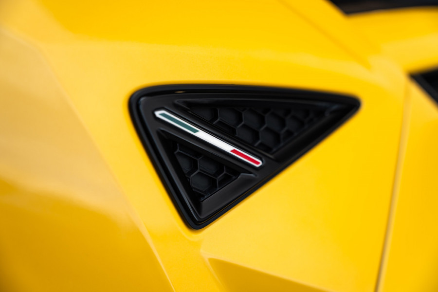 Lamborghini Urus 4.0 V8 Performante - Carbon | B&O Advanced | Alcantara | Stoelmassage & Koeling Lamborghini Urus 4.0 V8 Performante - Carbon | B&O Advanced | Alcantara | Stoelmassage & Koeling