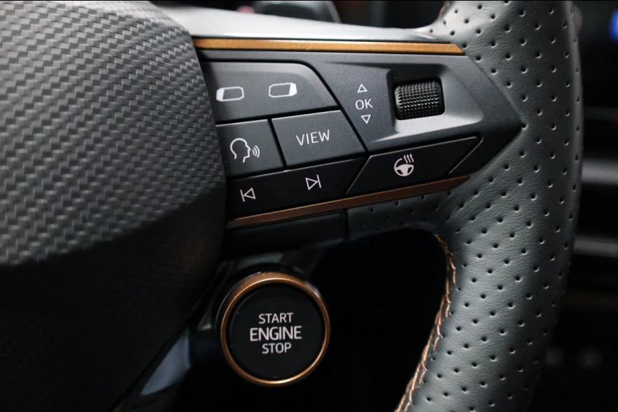 CUPRA Cupra Leon 2.0 TSI VZ 300+PK VIRTUAL/SFEER/PANO/LEER+S.VERWARMING/19"/CAM/ACC/ECC/12 MDN GARANTIE!