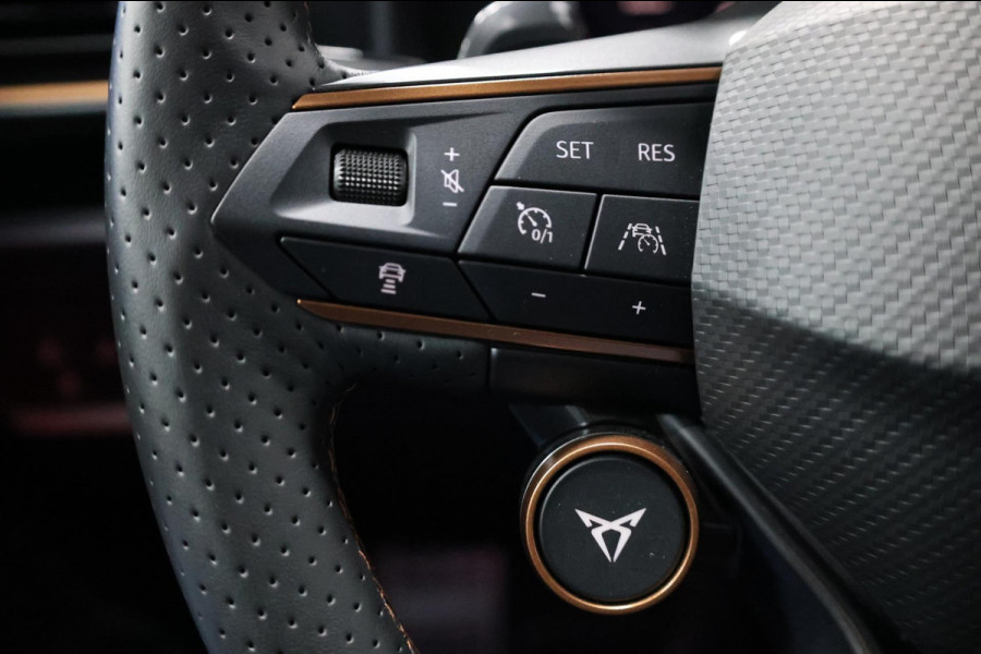 CUPRA Cupra Leon 2.0 TSI VZ 300+PK VIRTUAL/SFEER/PANO/LEER+S.VERWARMING/19"/CAM/ACC/ECC/12 MDN GARANTIE!