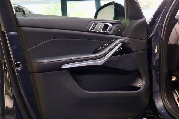 BMW X5 xDrive45e High Ex M Sport|PANO|4wSturing|VOL