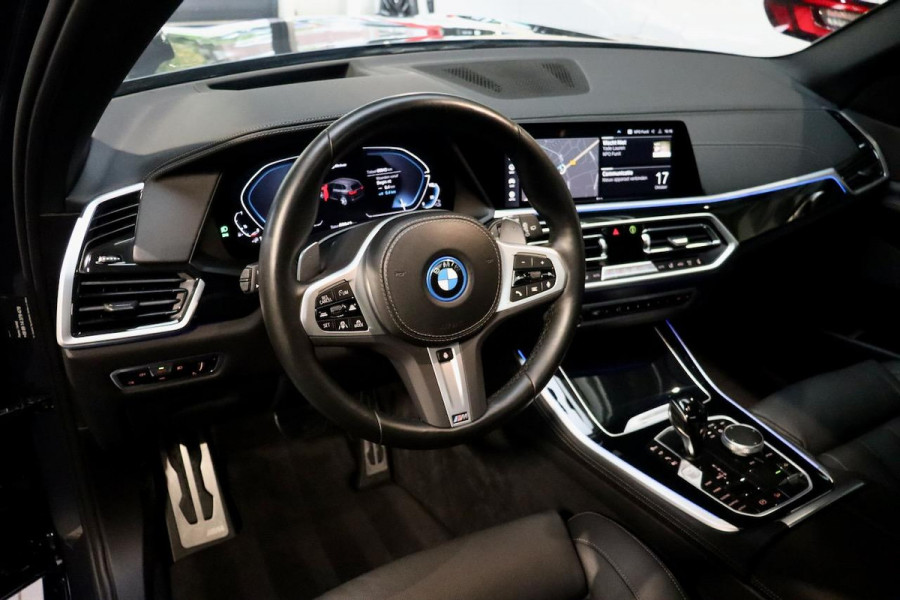 BMW X5 xDrive45e High Ex M Sport|PANO|4wSturing|VOL