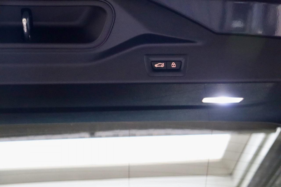 BMW X5 xDrive45e High Ex M Sport|PANO|4wSturing|VOL