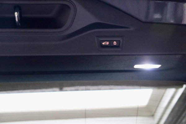 BMW X5 xDrive45e High Ex M Sport|PANO|4wSturing|VOL