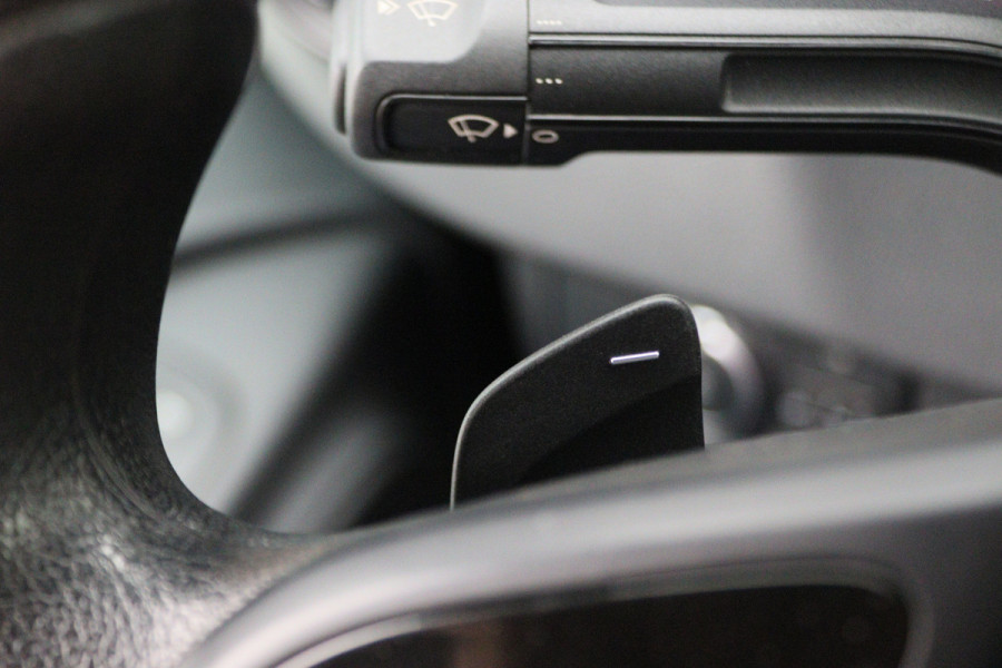 Mercedes-Benz Sprinter 317 CDI Aut. L2H1 3-Zits, Leer, Camera, Standkachel, Apple Carplay, Trekhaak, DAB, Cruise, 18" Mercedes-Benz Sprinter 317 CDI Aut. L2H1 3-Zits, Leer, Camera, Standkachel, Apple Carplay, Trekhaak, DAB, Cruise, 18"