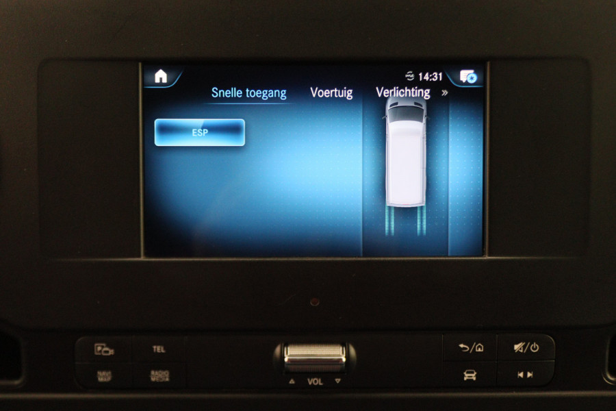 Mercedes-Benz Sprinter 317 CDI Aut. L2H1 3-Zits, Leer, Camera, Standkachel, Apple Carplay, Trekhaak, DAB, Cruise, 18" Mercedes-Benz Sprinter 317 CDI Aut. L2H1 3-Zits, Leer, Camera, Standkachel, Apple Carplay, Trekhaak, DAB, Cruise, 18"