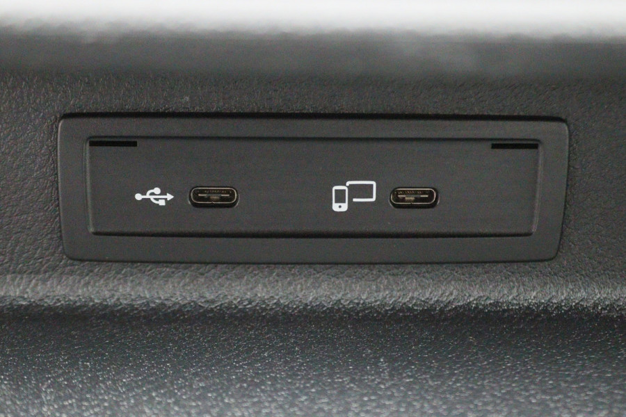 Mercedes-Benz Sprinter 317 CDI Aut. L2H1 3-Zits, Leer, Camera, Standkachel, Apple Carplay, Trekhaak, DAB, Cruise, 18" Mercedes-Benz Sprinter 317 CDI Aut. L2H1 3-Zits, Leer, Camera, Standkachel, Apple Carplay, Trekhaak, DAB, Cruise, 18"