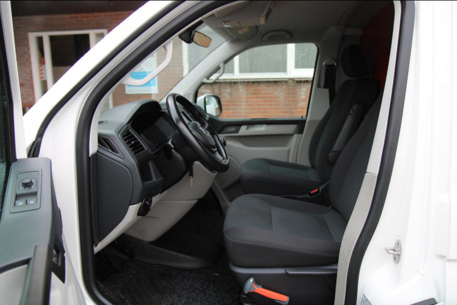 Volkswagen Transporter 2.0 TDI 114PK L1H1 Highline / Multi stuur / PDC 2x / Klep / Cruise