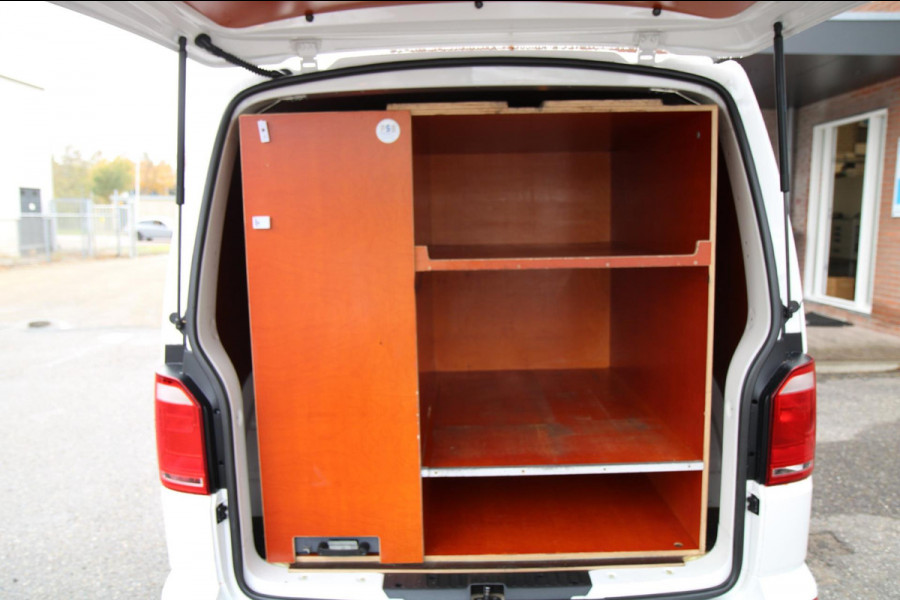 Volkswagen Transporter 2.0 TDI 114PK L1H1 Highline / Multi stuur / PDC 2x / Klep / Cruise