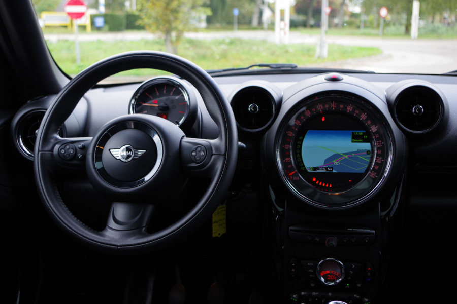 MINI Countryman 1.6 Cooper Pepper, Schuif-Kanteldak, Stoelverwarming, Leder