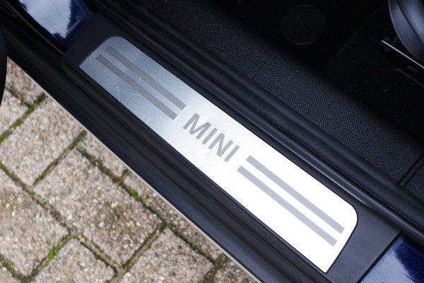 MINI Countryman 1.6 Cooper Pepper, Schuif-Kanteldak, Stoelverwarming, Leder