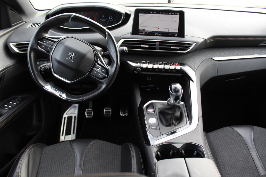 Peugeot 5008 1.2 PureTech GT-Line 7 persoons pano multimedia camera