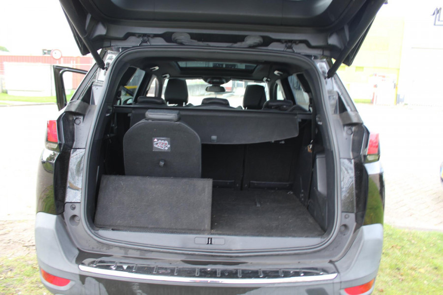 Peugeot 5008 1.2 PureTech GT-Line 7 persoons pano multimedia camera