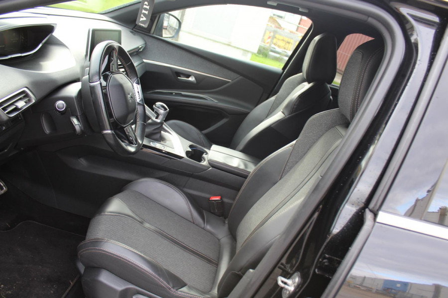 Peugeot 5008 1.2 PureTech GT-Line 7 persoons pano multimedia camera