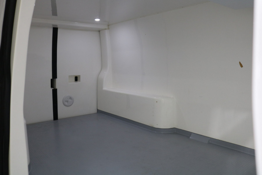 Volkswagen Transporter 2.0 TDI L2 H1 Koelwagen 0 Graden