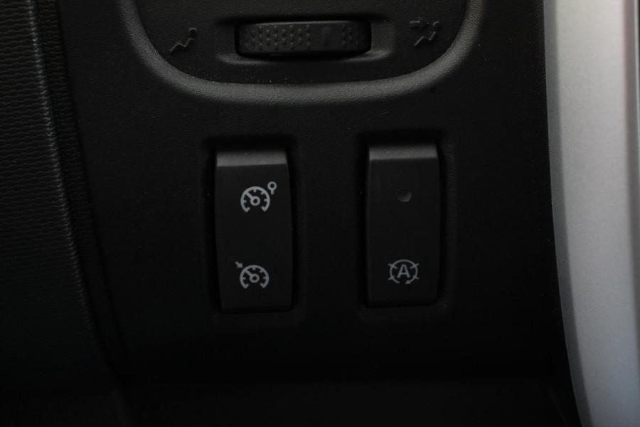 Fiat Talento 1.6 MultiJet 146pk EcoJet L2H1 | Navigatie | Apple Carplay/Android Auto | Parkeersensor achter | Camera | Cruise Control | Stoelverwarming | Airco | Getinte ramen | Trekhaak | Reservewiel Fiat Talento 1.6 MultiJet 146pk EcoJet L2H1 | Navigatie | Apple Carplay/Android Auto | Parkeersensor achter | Camera | Cruise Control | Stoelverwarming | Airco | Getinte ramen | Trekhaak | Reservewiel