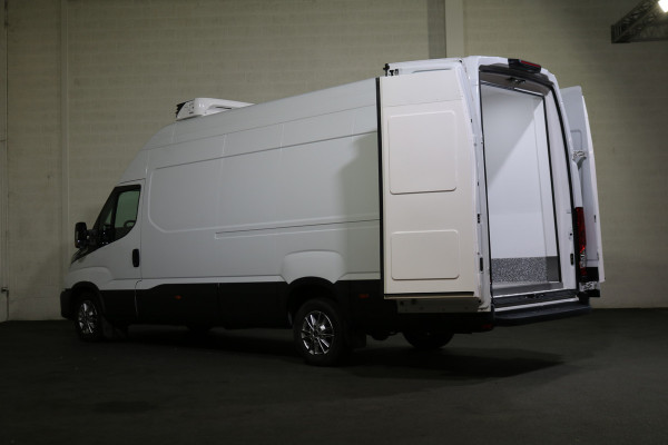 Iveco Daily 35S18 L4 H3 Hi-Matic Automaat Koelwagen Vrieswagen Iveco Daily 35S18 L4 H3 Hi-Matic Automaat Koelwagen Vrieswagen