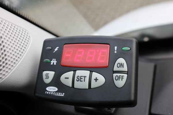 Iveco Daily 35S18 L4 H3 Hi-Matic Automaat Koelwagen Vrieswagen Iveco Daily 35S18 L4 H3 Hi-Matic Automaat Koelwagen Vrieswagen