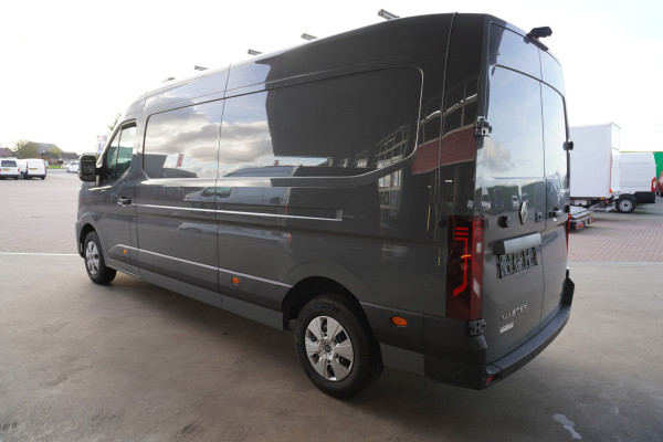 Renault Master T35 2.0 dCi 170PK L3H2 Extra Laadruimte inrichting nr. V110 | Airco | Cruise | Camera | Navi |  Oprijschans | Flitsbalk