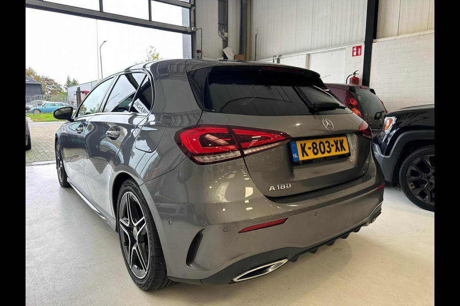 Mercedes-Benz A-Klasse 180 Business Solution AMG NIGHT PAKKET