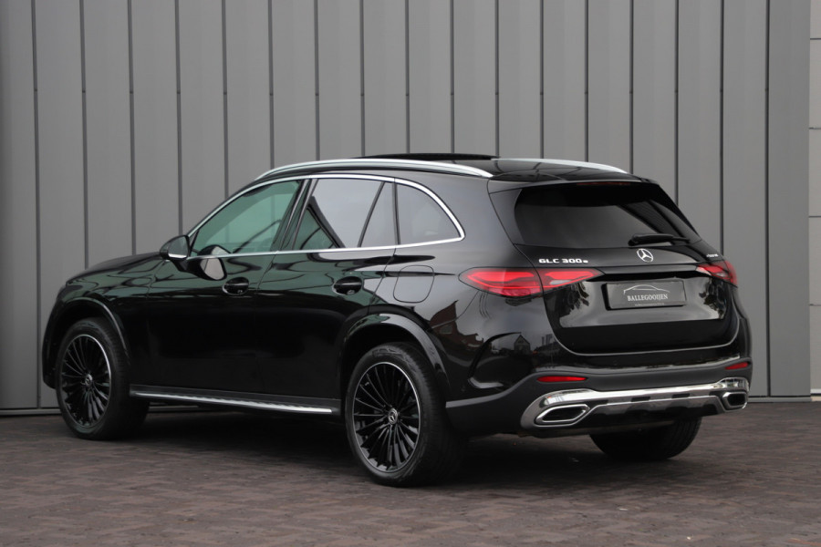 Mercedes-Benz GLC 300e AMG 4-Matic | 313PK | Pano | Sfeerverlichting | Distronic | Memory | Stuurwielverw. | Standkachel | Trekhaak | Stoelverw. | Mercedes-Benz GLC 300e AMG 4-Matic | 313PK | Pano | Sfeerverlichting | Distronic | Memory | Stuurwielverw. | Standkachel | Trekhaak | Stoelverw. |