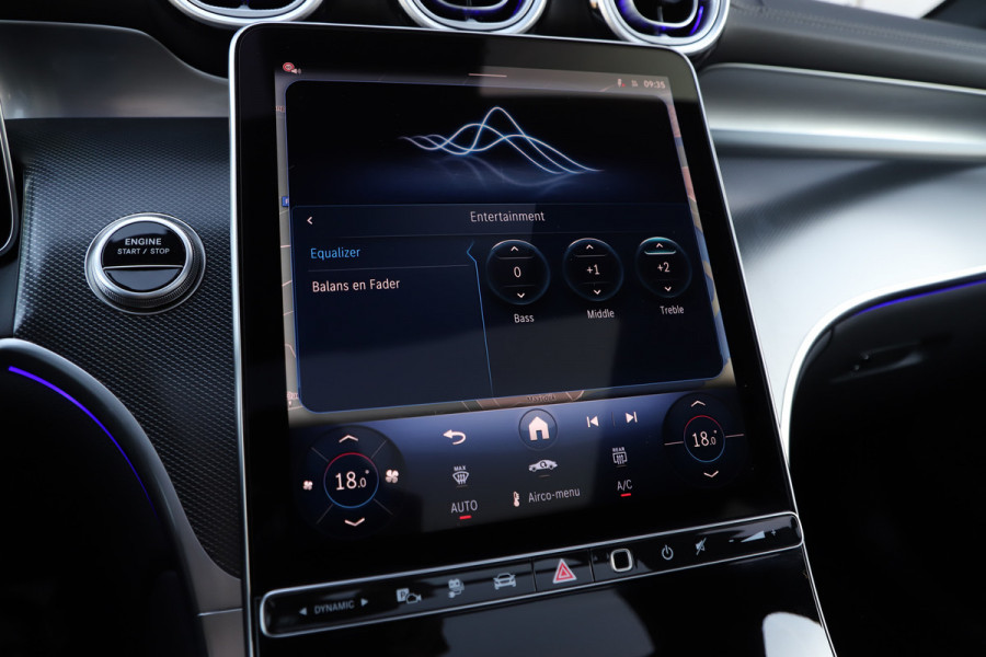 Mercedes-Benz GLC 300e AMG 4-Matic | 313PK | Pano | Sfeerverlichting | Distronic | Memory | Stuurwielverw. | Standkachel | Trekhaak | Stoelverw. | Mercedes-Benz GLC 300e AMG 4-Matic | 313PK | Pano | Sfeerverlichting | Distronic | Memory | Stuurwielverw. | Standkachel | Trekhaak | Stoelverw. |