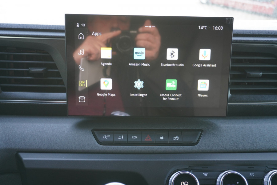 Renault Master T35 2.0 dCi 170PK L3H2 Extra Laadruimte inrichting nr. V110 | Airco | Cruise | Camera | Navi |  Oprijschans | Flitsbalk