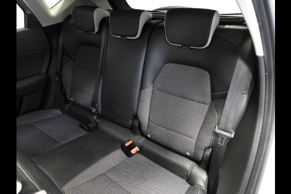 Renault Captur 1.3 TCe 140PK Intens NAVI/CAMERA/TREKHAAK/18"LMV!