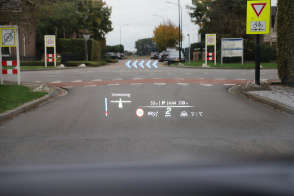 Mercedes-Benz EQS SUV 450+ AMG 108 kWh | 360PK | Massage | Achterasbesturing | Head-up | Luchtvering | Sfeerverlichting | Burmester | Leder exclusief Mercedes-Benz EQS SUV 450+ AMG 108 kWh | 360PK | Massage | Achterasbesturing | Head-up | Luchtvering | Sfeerverlichting | Burmester | Leder exclusief