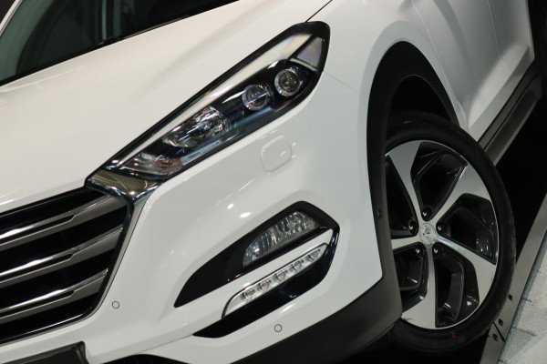 Hyundai Tucson 1.6 T-GDi Premium 4WD / PANODAK / KEYLESS / CAMERA / DODEHOEK