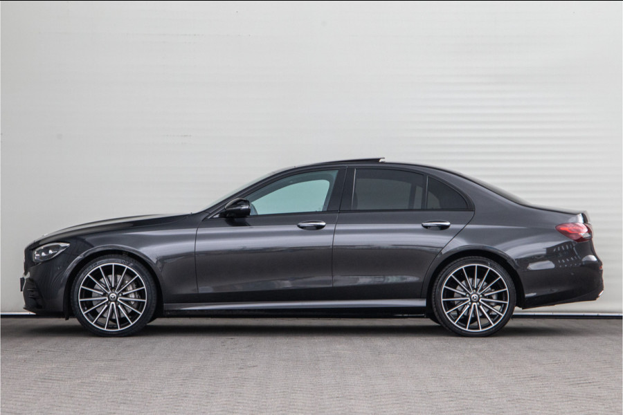 Mercedes-Benz E-Klasse 300 e AMG Premium Plus, Nightpakket, Pano, Leder, Burmester, Widescreen, Memory, 2023 Mercedes-Benz E-Klasse 300 e AMG Premium Plus, Nightpakket, Pano, Leder, Burmester, Widescreen, Memory, 2023