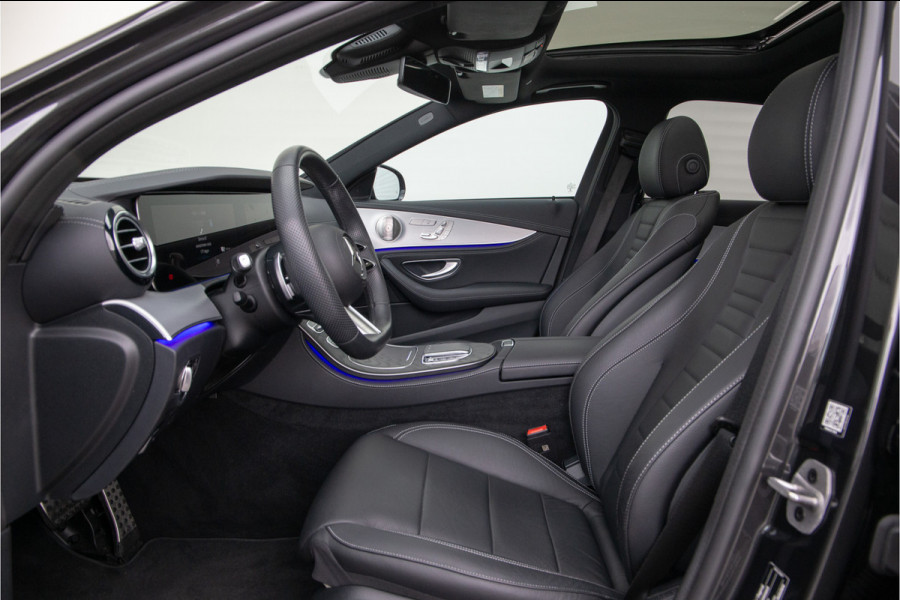 Mercedes-Benz E-Klasse 300 e AMG Premium Plus, Nightpakket, Pano, Leder, Burmester, Widescreen, Memory, 2023 Mercedes-Benz E-Klasse 300 e AMG Premium Plus, Nightpakket, Pano, Leder, Burmester, Widescreen, Memory, 2023